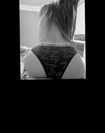 OnlyFans cuenta u224004115 header 2