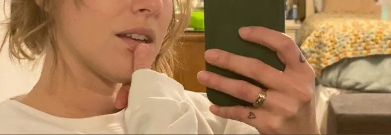 OnlyFans cuenta penniemaelane1 header 2