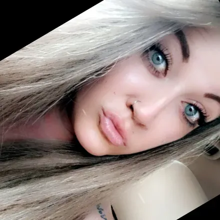 OnlyFans account  izzycross69 avatar 1