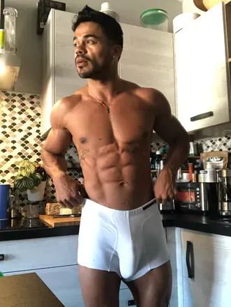 OnlyFans cuenta romariolinss avatar 1