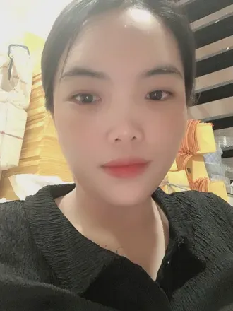 OnlyFans account  mai-thoa avatar 1