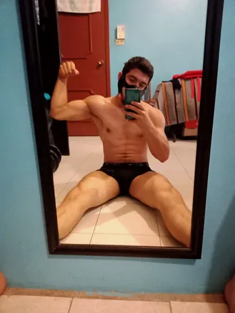 OnlyFans cuenta samayoa18 header 2