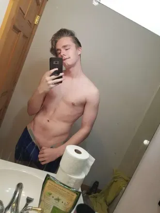 OnlyFans cuenta dakotayugi avatar 1