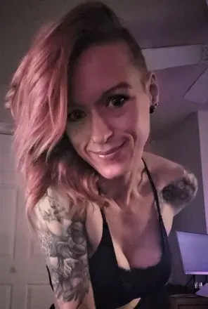 OnlyFans account  zel_icious avatar 1