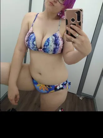 OnlyFans cuenta wetnwildnow header 2