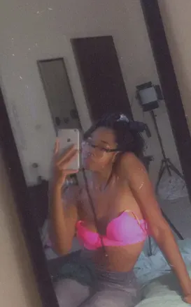 OnlyFans cuenta chanelluvz avatar 1