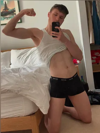 OnlyFans de juliii3n