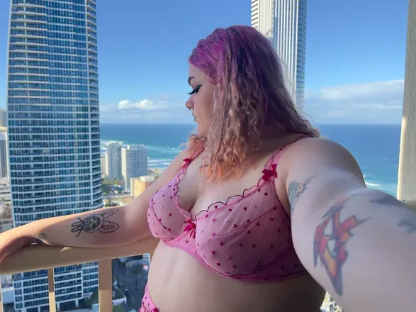 OnlyFans cuenta ech0-bl0ss0m header 2