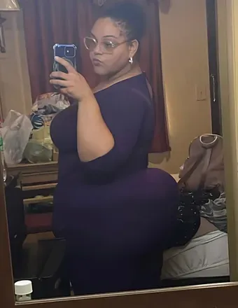 OnlyFans cuenta carmendesirexox avatar 1