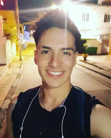 OnlyFans cuenta andrewsmithfit header 2