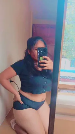 OnlyFans account  nelly_sanz19 header 2