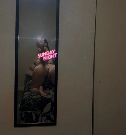 OnlyFans cuenta aria.muahh header 2