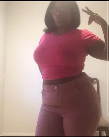 OnlyFans account  thickii_montanaa avatar 1