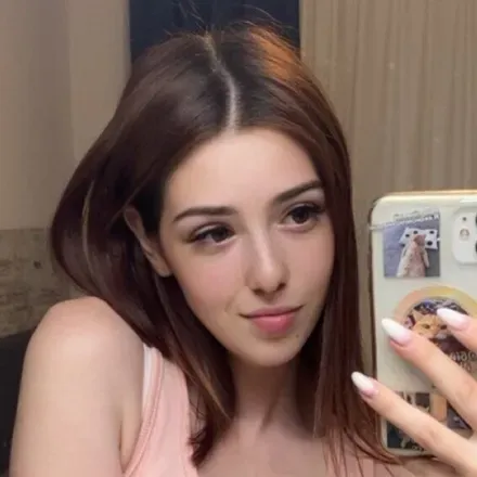 OnlyFans account  avaskyx avatar 1