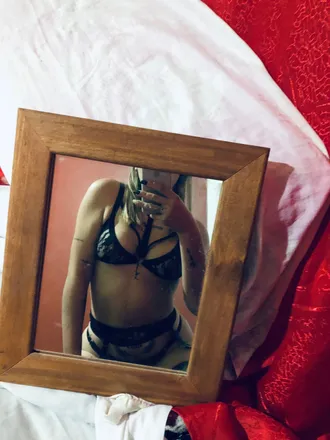 OnlyFans cuenta pritravagliante header 2