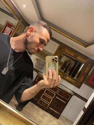 OnlyFans cuenta valertv7 header 2