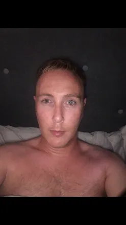 OnlyFans cuenta uk_naughty_boy header 2