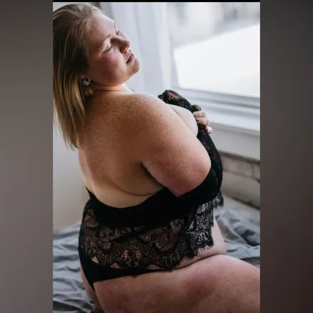 OnlyFans cuenta ry_lea_x header 2