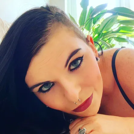 OnlyFans cuenta paigematthews417 header 2