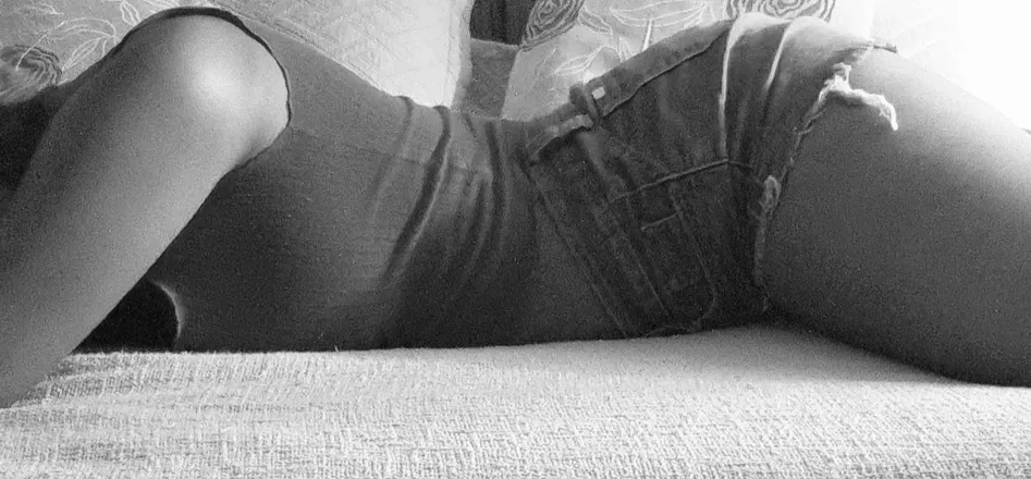 OnlyFans cuenta tu1morenita header 2