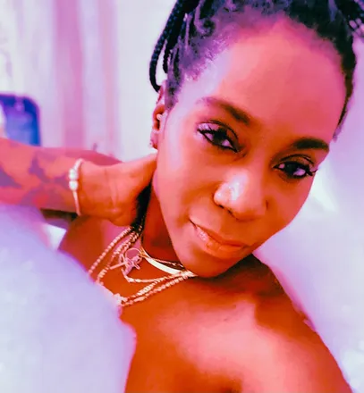OnlyFans cuenta u187384330 header 2