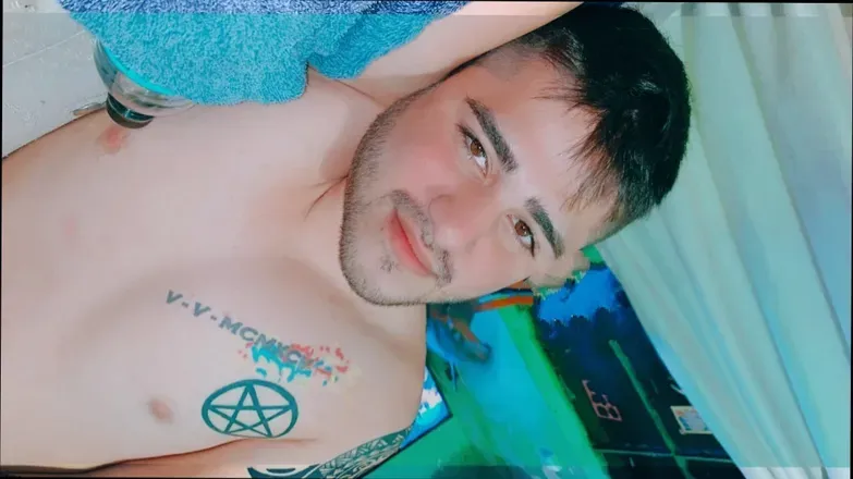 OnlyFans cuenta chavisruiz header 2