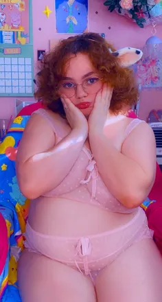OnlyFans cuenta bratty-bby header 2