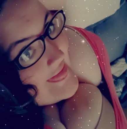 OnlyFans account  pretty_eyed_woman header 2