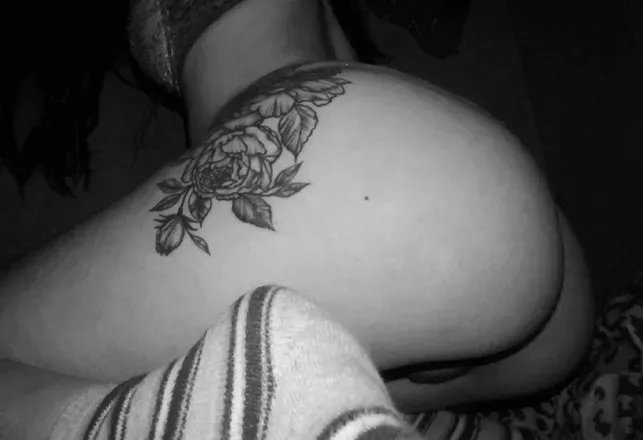 OnlyFans cuenta novata123 header 2