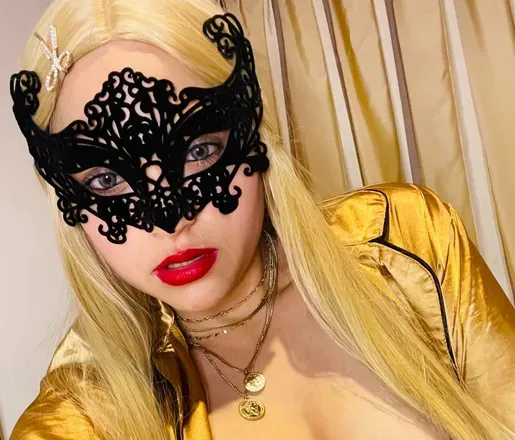 OnlyFans cuenta secretwoman6910 avatar 1