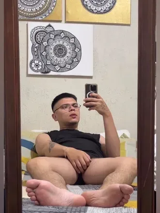 OnlyFans of feet.bm