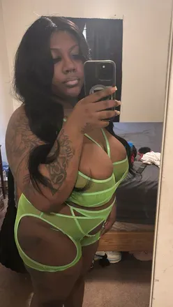 OnlyFans account  goldilocssowett avatar 1