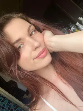OnlyFans account  velvetdahlia avatar 1