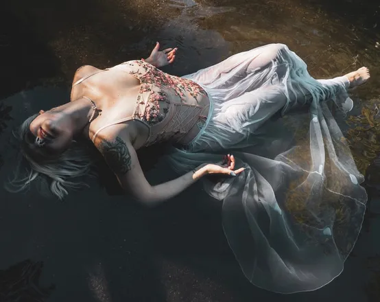 OnlyFans cuenta aphroditeinkmuse header 2