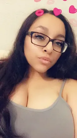OnlyFans of lovestoniee