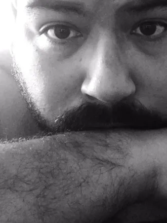 OnlyFans cuenta tu_oso_morboso header 2