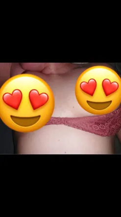 OnlyFans cuenta kittyyxoxoxo header 2