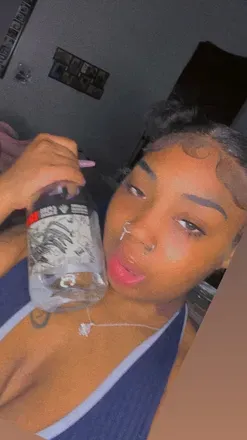 OnlyFans account  bneaky avatar 1