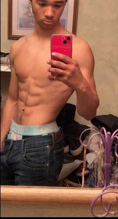 OnlyFans cuenta the_tyh header 2