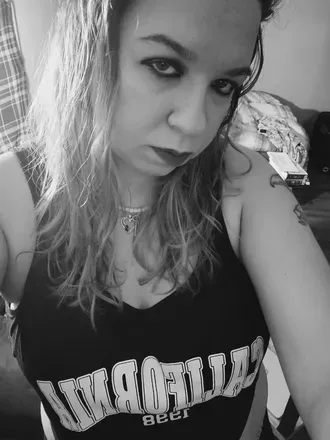 OnlyFans cuenta chaoticxbeauty9 avatar 1