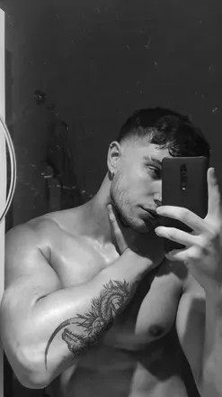 OnlyFans cuenta lauti.b avatar 1