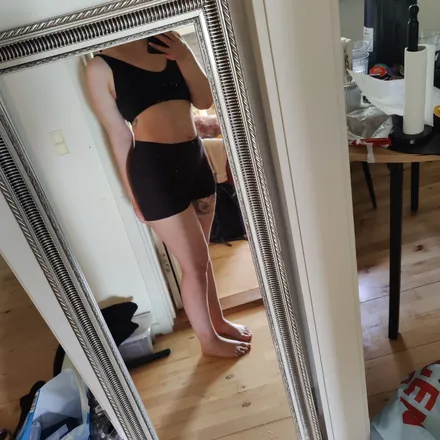 OnlyFans cuenta ashleindenmark header 2
