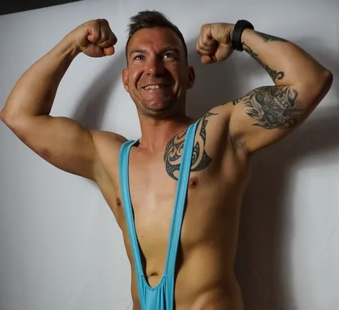 OnlyFans cuenta hoernchen1986 header 2