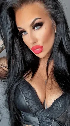OnlyFans cuenta jolie.ray avatar 1