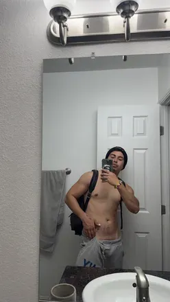 OnlyFans de yogi_gabe