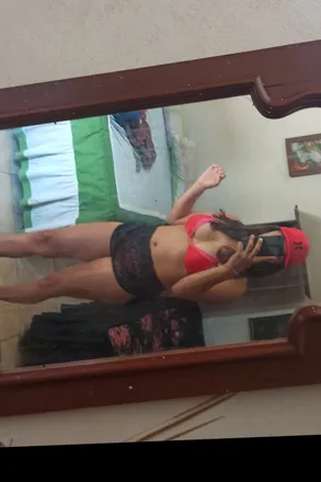 OnlyFans account  vicky_gp header 2