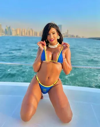 OnlyFans cuenta bellaoficiall1 avatar 1