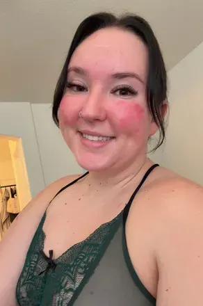 OnlyFans of bisexualcollegegirl