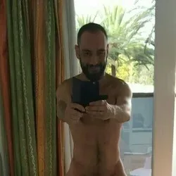 OnlyFans account  hungbcn avatar 1