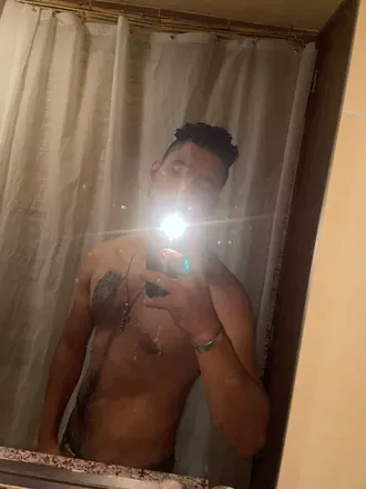 OnlyFans cuenta tubb1998 avatar 1